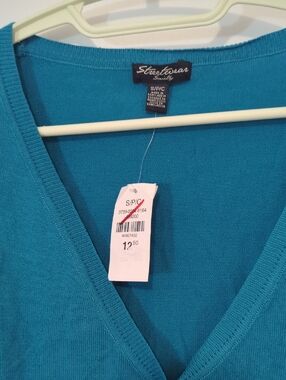 Streetwear Society Women's Teal V-Neck